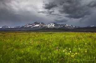 Sawtooth Mountains-0032.jpg